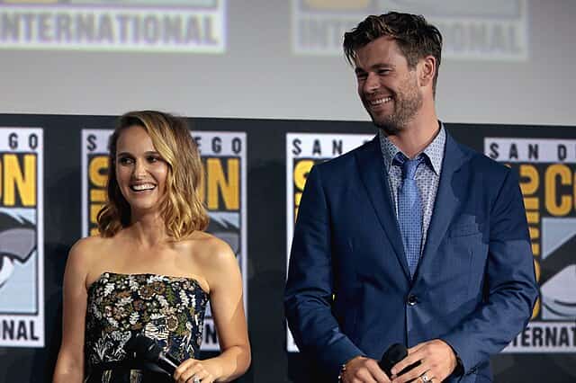 Chris Hemsworth with Natalie Portman