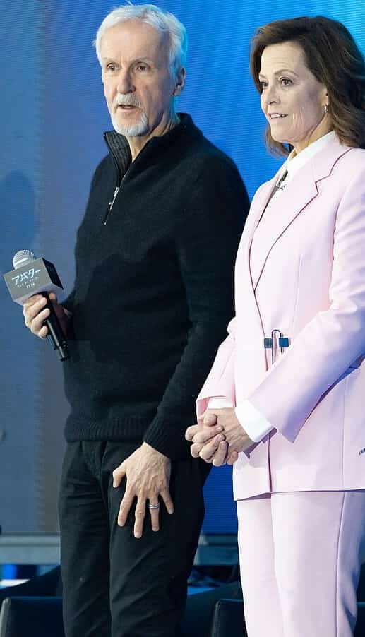 James Cameron height