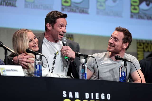 Jennifer Lawrence (Right) with Hugh Jackman (Middle) & Michael Fassbender (Left).