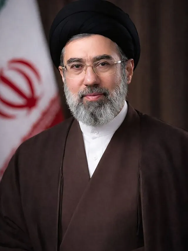 Mojtaba Khamenei height